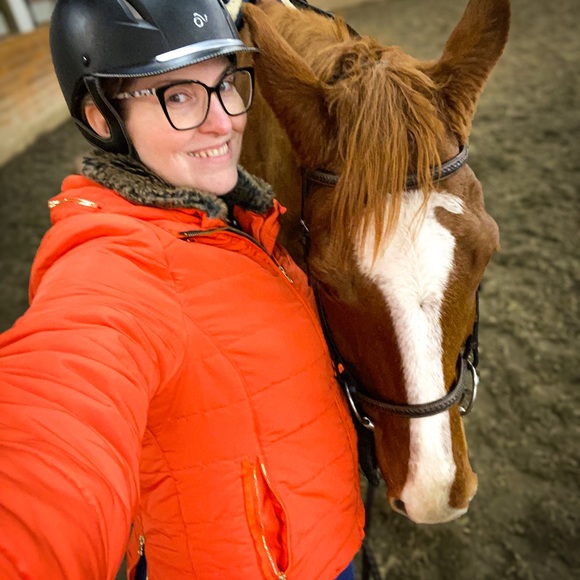 Meet your Posher, Tara - Picture 6 of 7